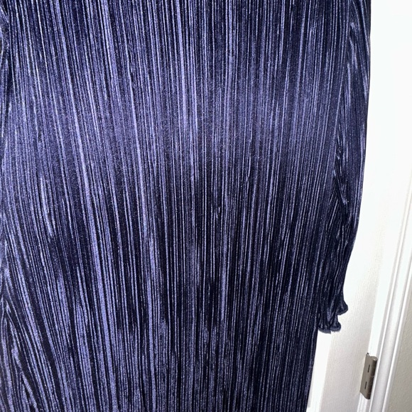 Black and navy dress bundle ! - Picture 3 of 7